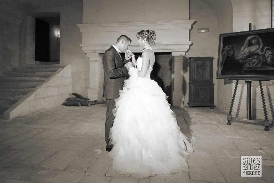 photo mariage chateau noir blanc charente